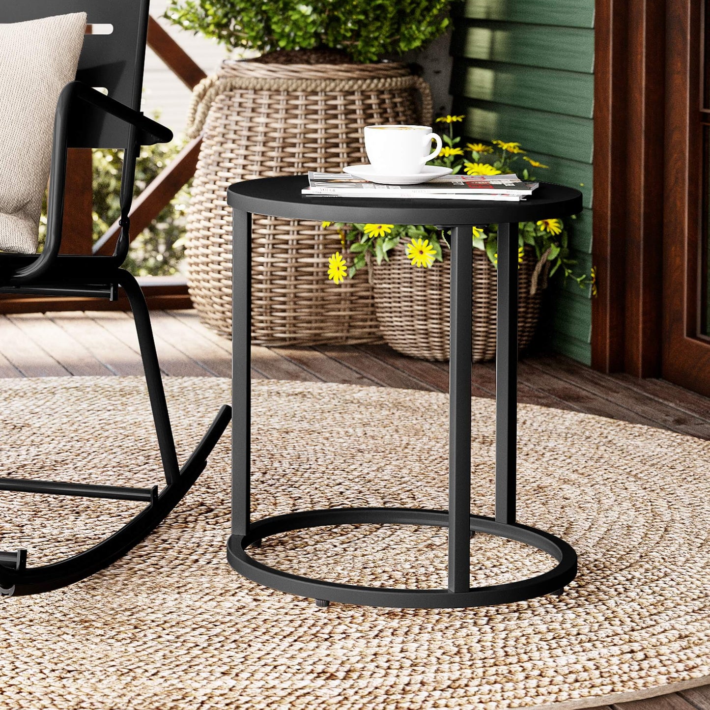 18x18" Round Metal Outdoor Side Table