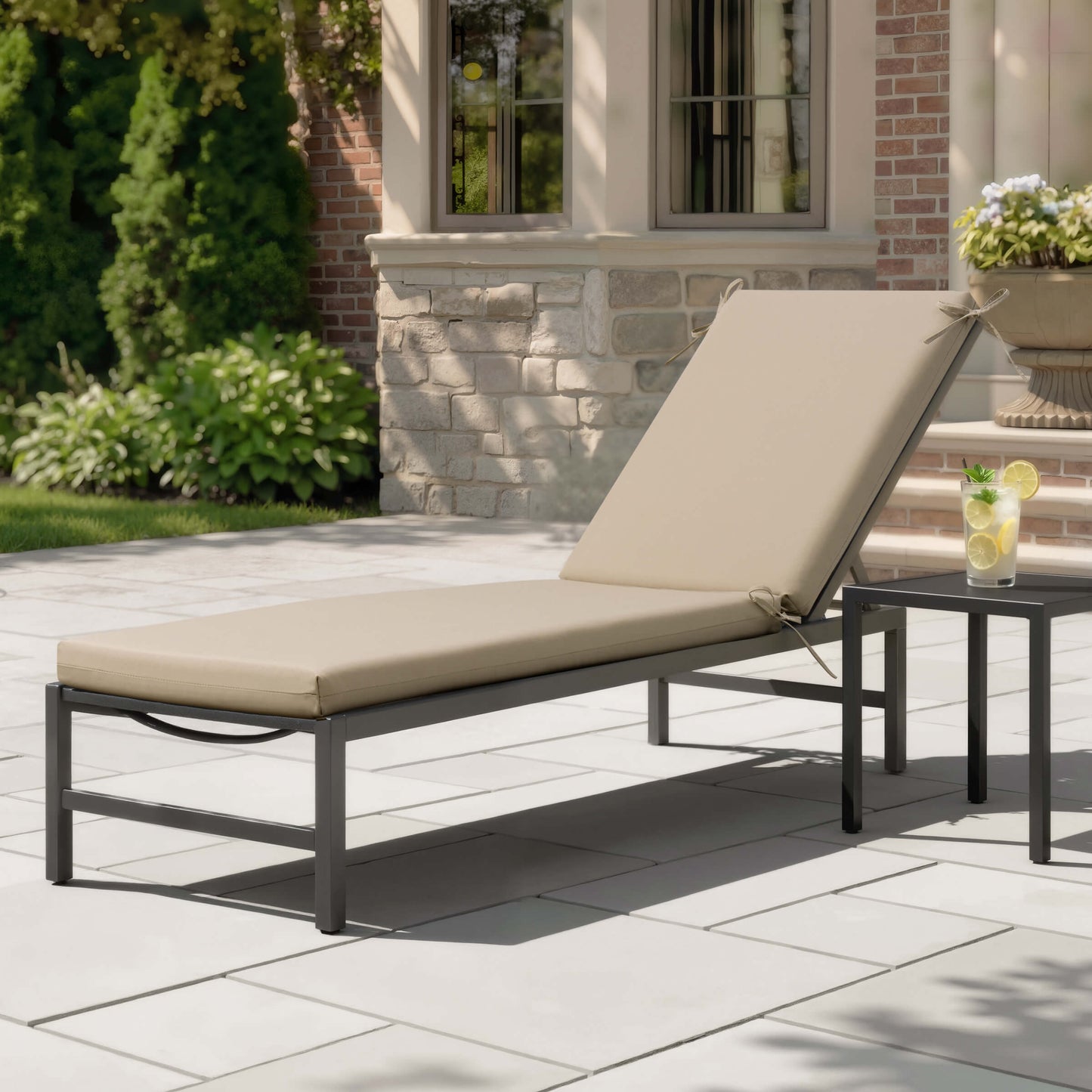 Outdoor Chaise Lounge Cushion with 4 Adjustable Ties