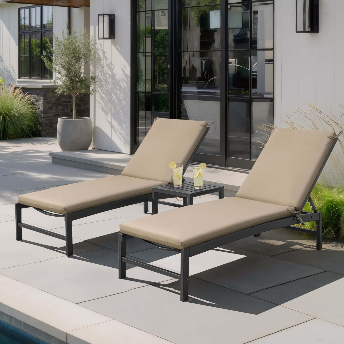 Outdoor Chaise Lounge Cushion with 4 Adjustable Ties