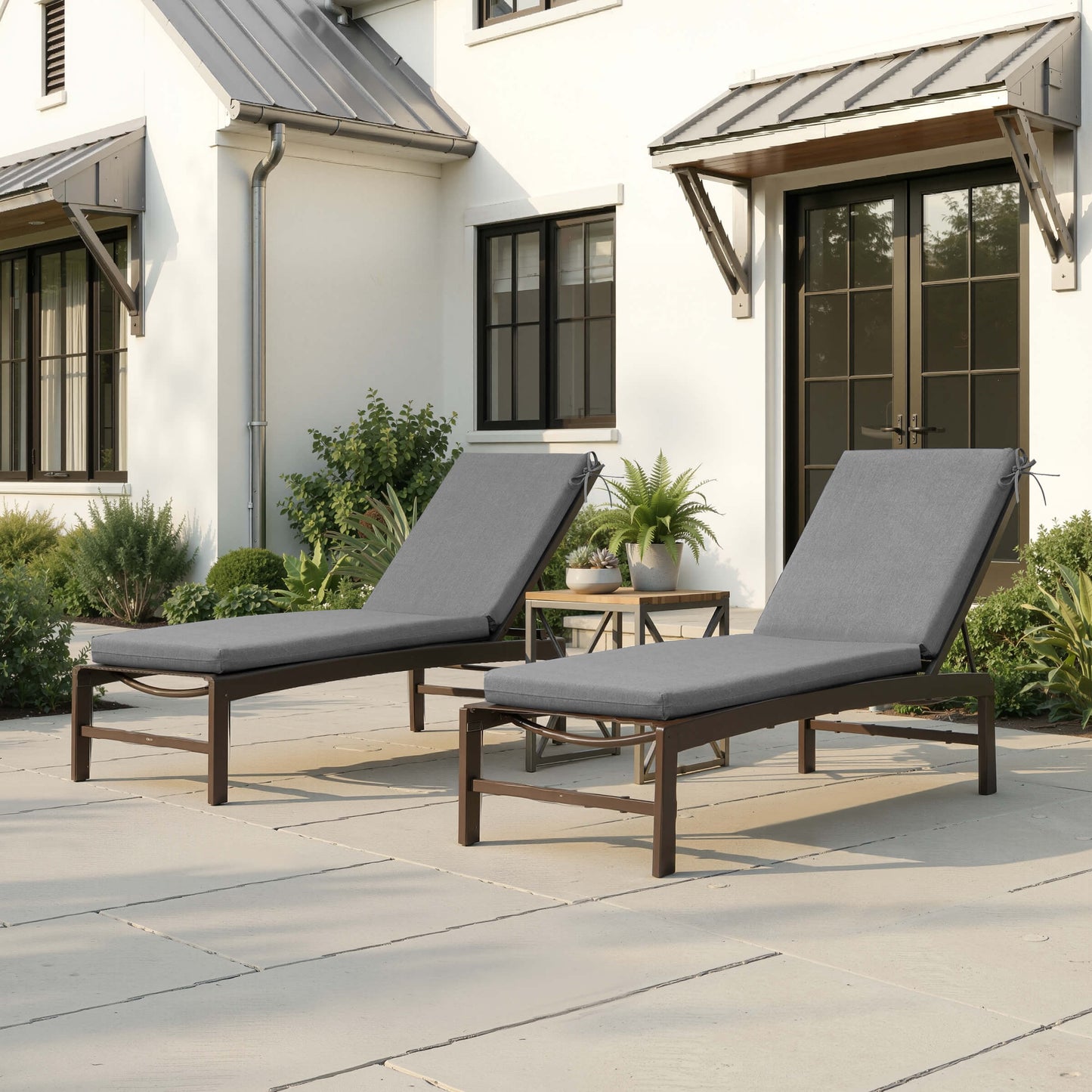 Outdoor Chaise Lounge Cushion with 4 Adjustable Ties