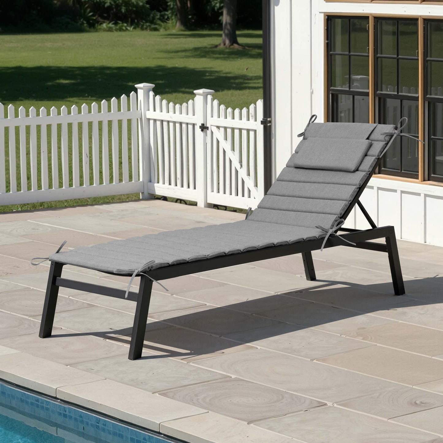 Foldable Chaise Lounge Cushion